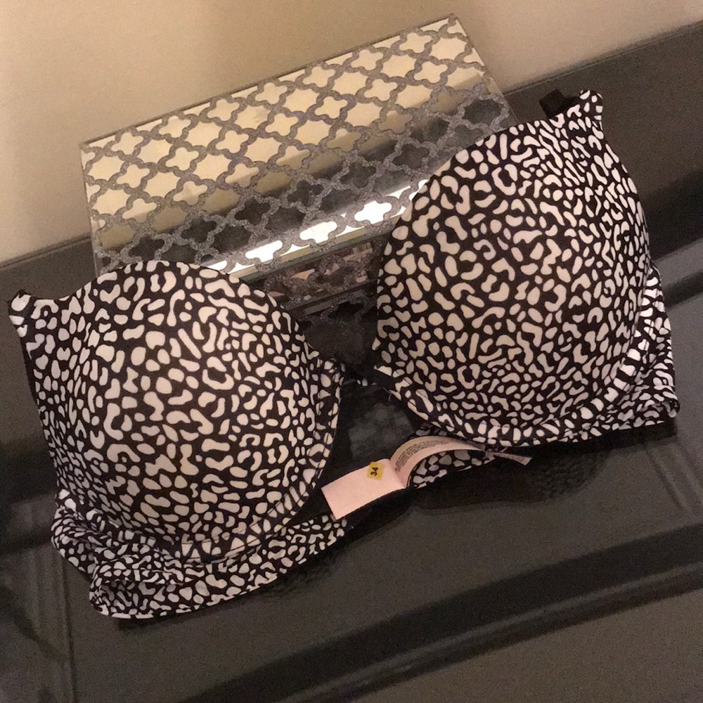 Victoria Secret 34C push-up bra